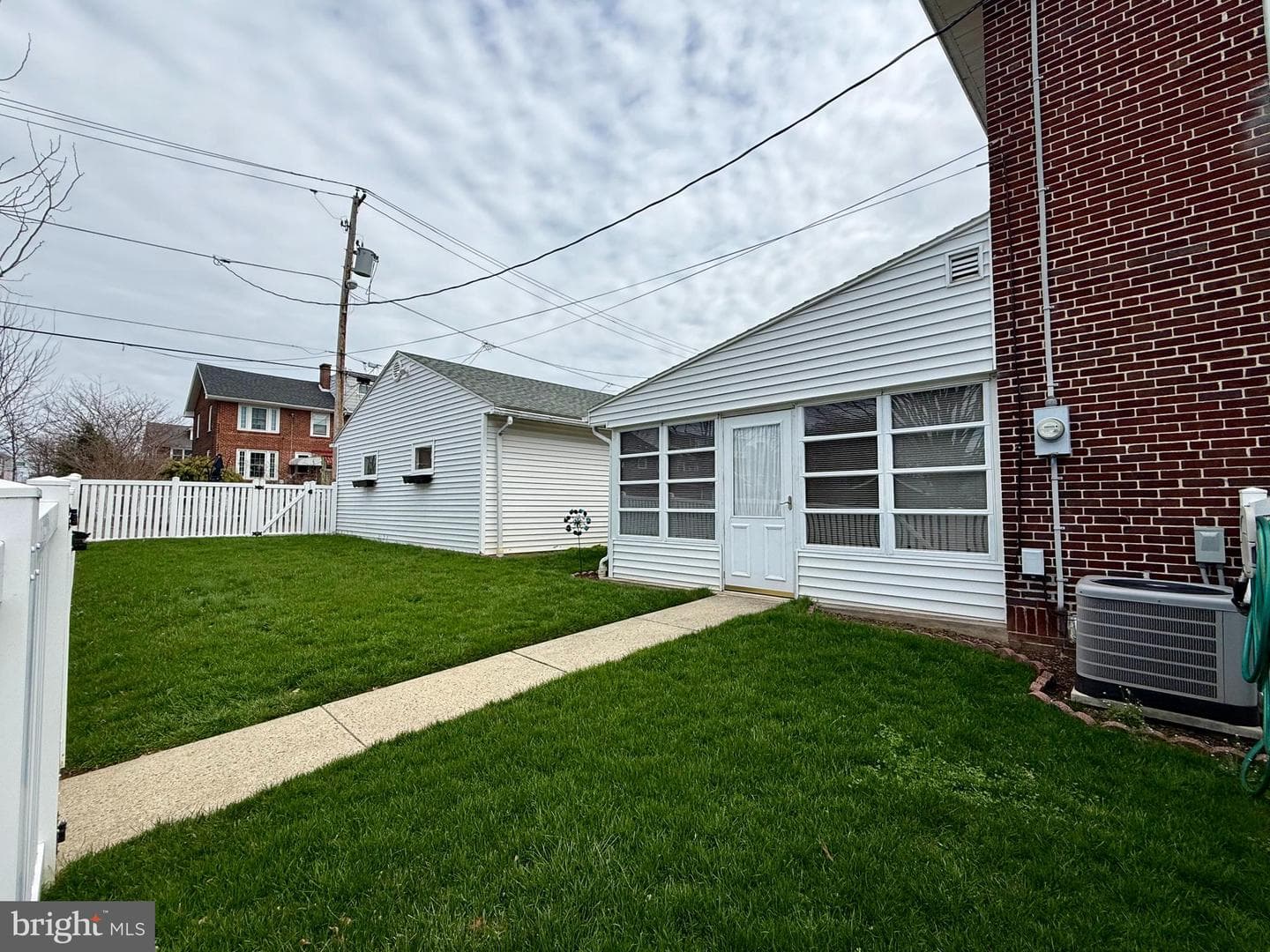 397 Pine Street photo 39