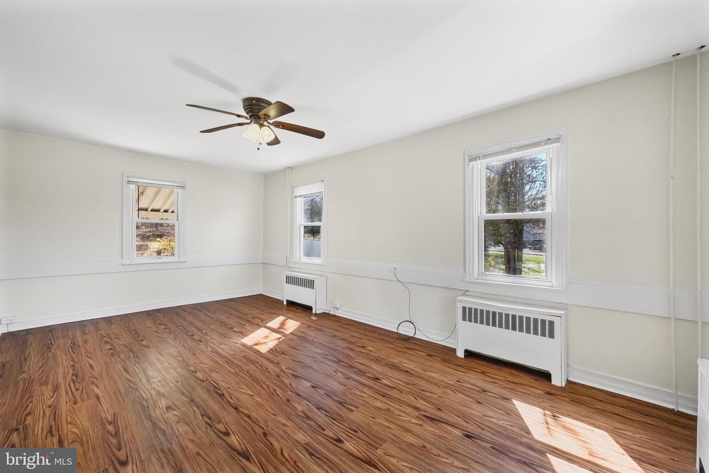 638 State Street photo 11