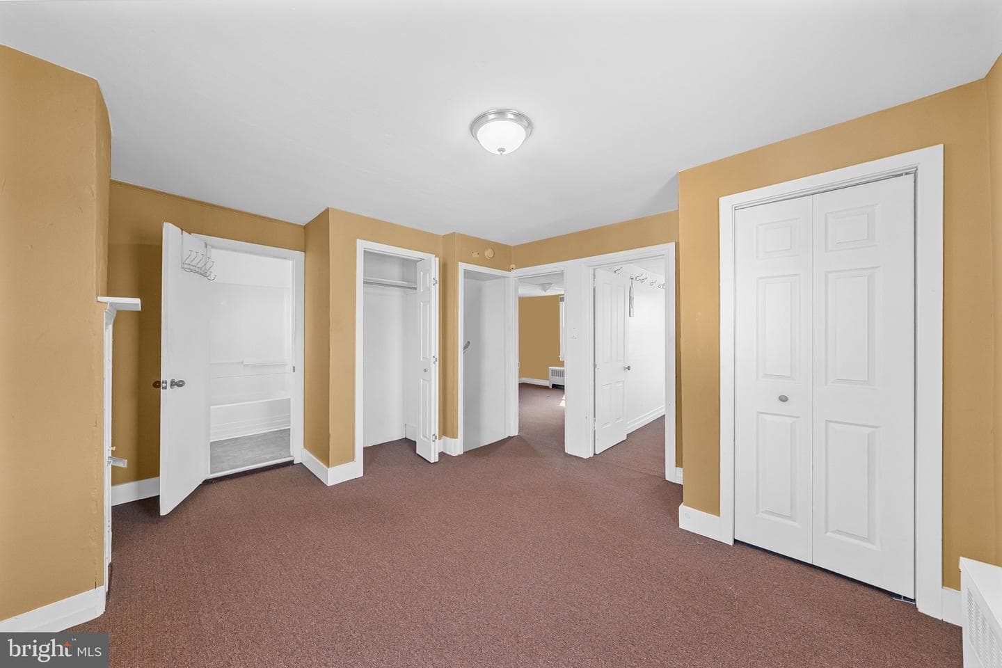 638 State Street photo 21