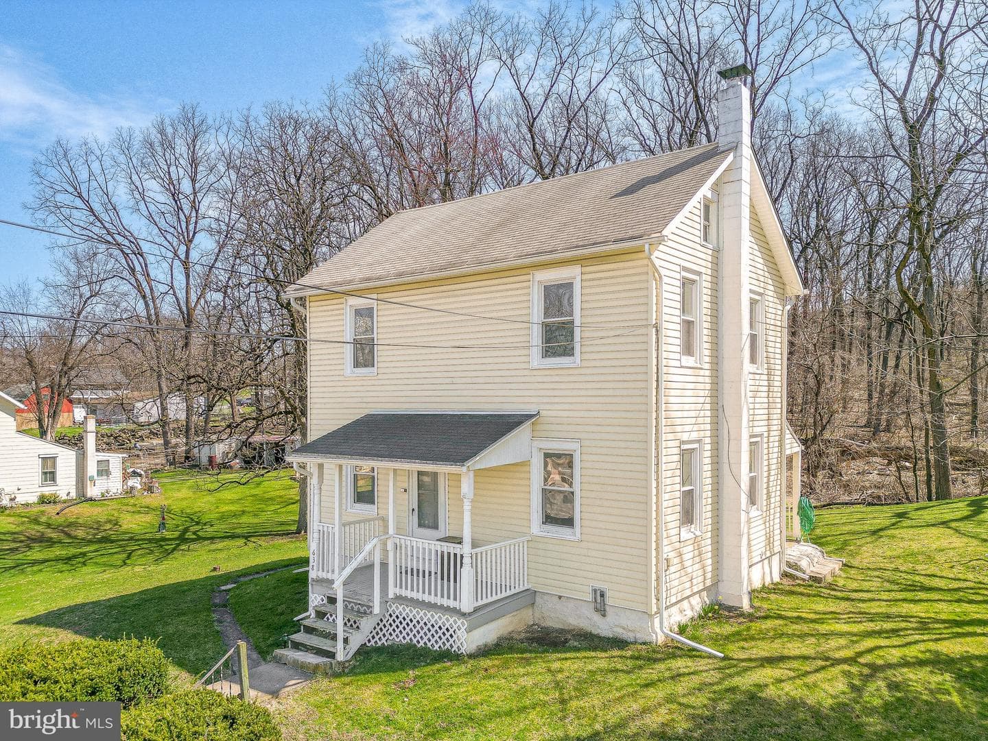 638 State Street photo 3