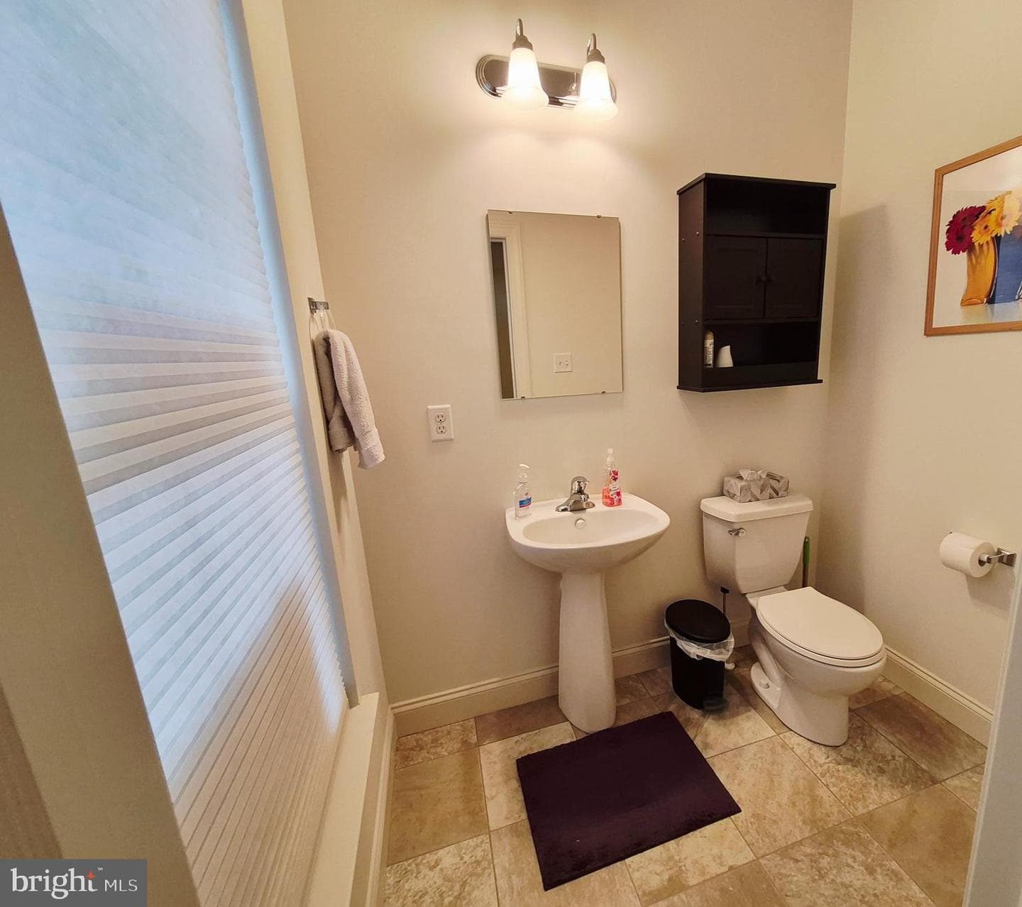 503 Heather Way photo 2