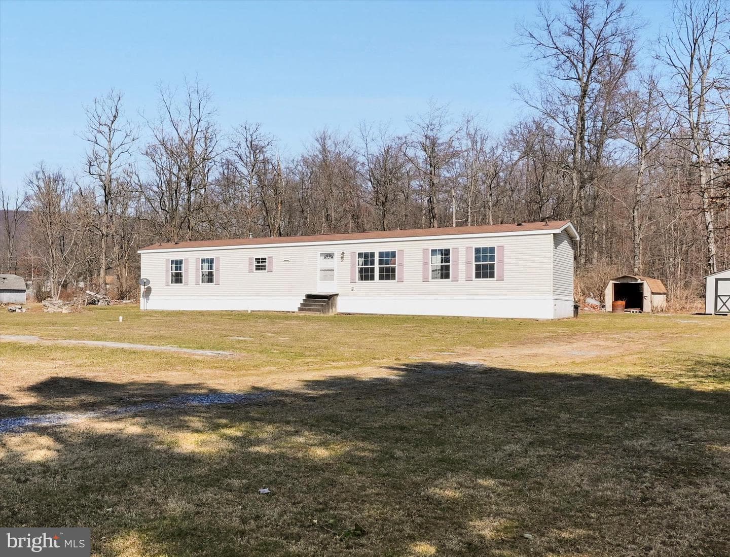 571 Schubert Road photo 10