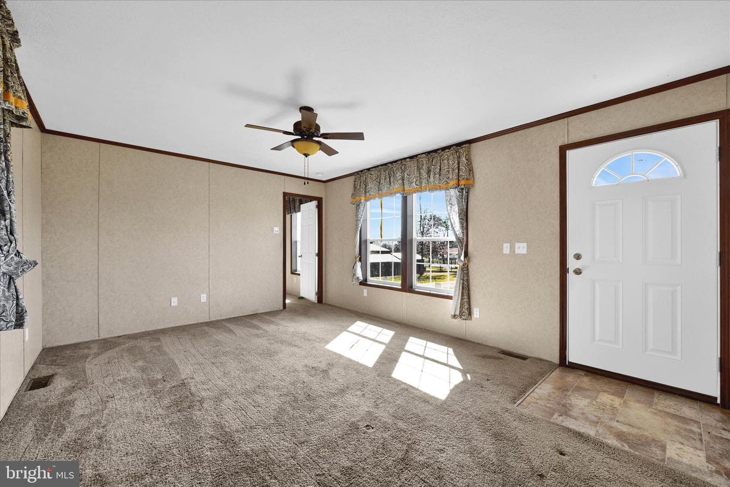 571 Schubert Road photo 15