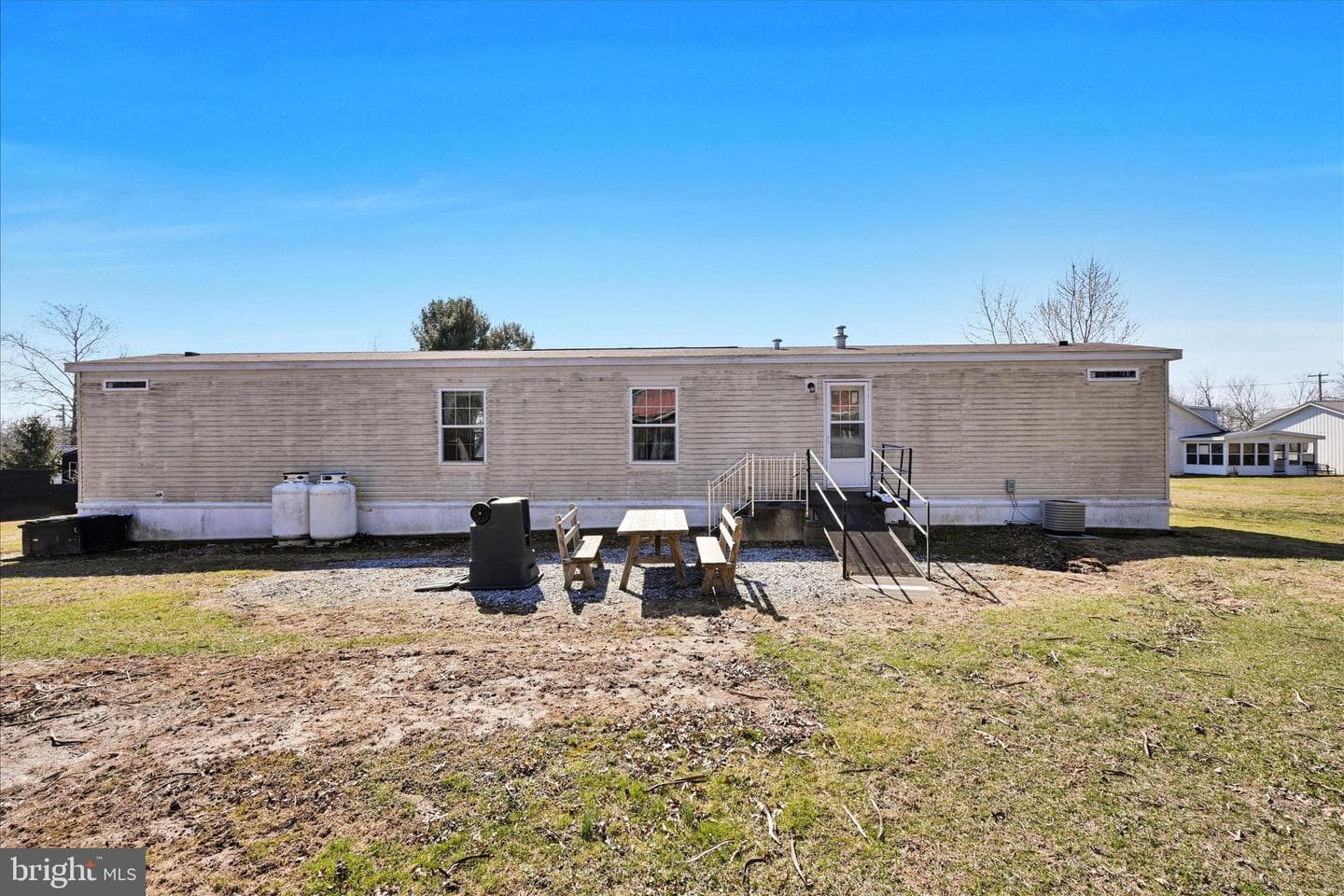 571 Schubert Road photo 32