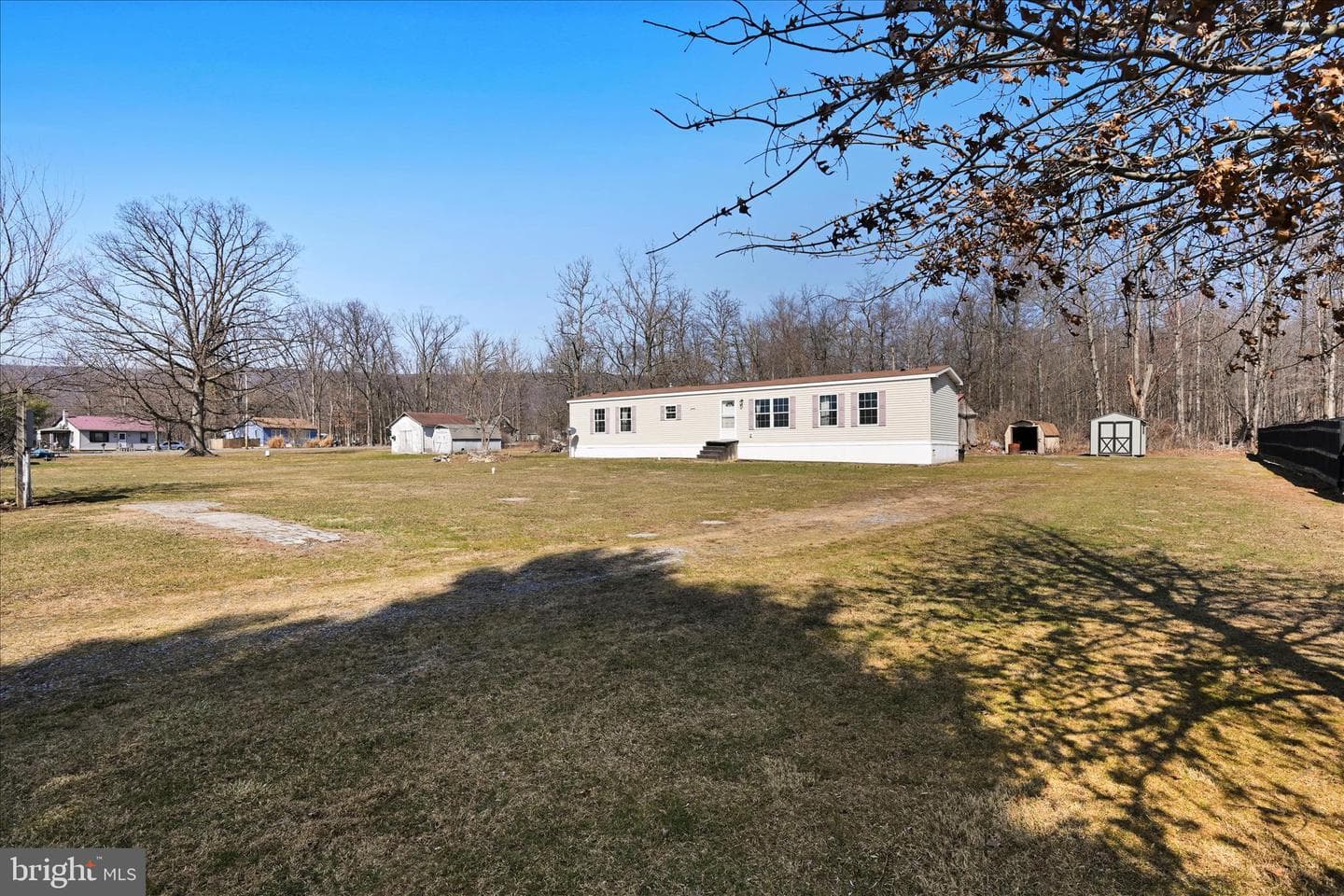 571 Schubert Road photo 4