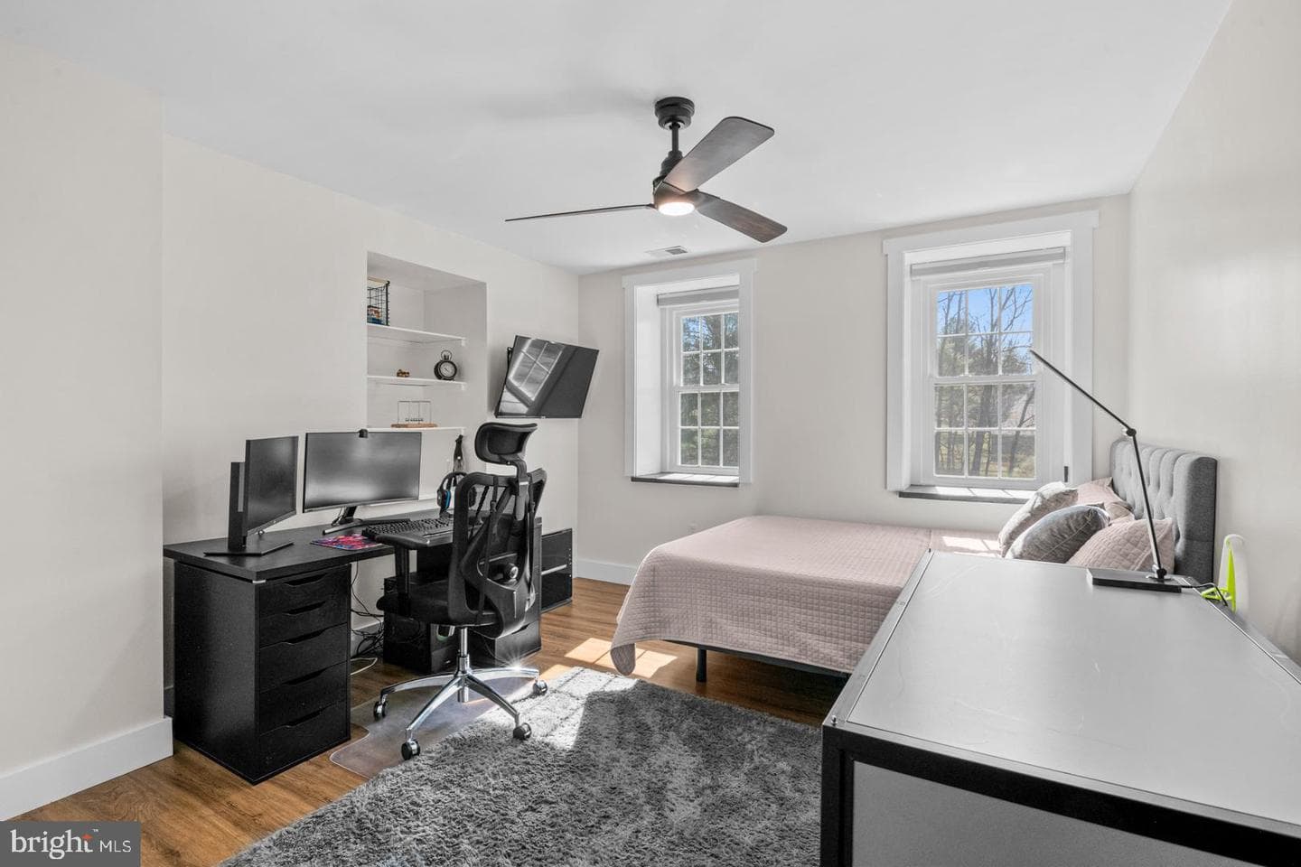566 Scenic Drive photo 47