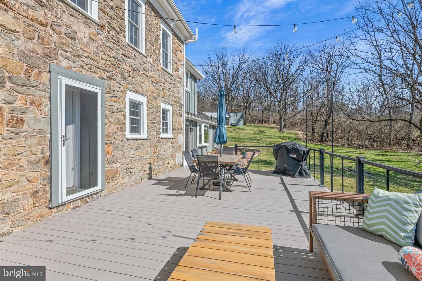 566 Scenic Drive photo 51