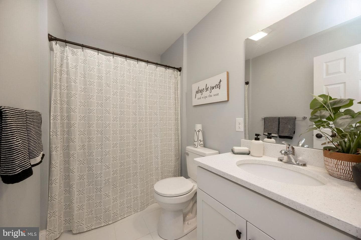 318 Douglass Drive photo 22