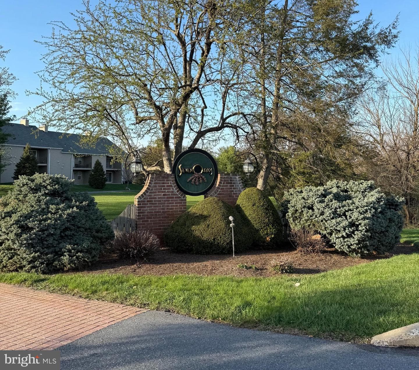 302 Peters Way photo 19