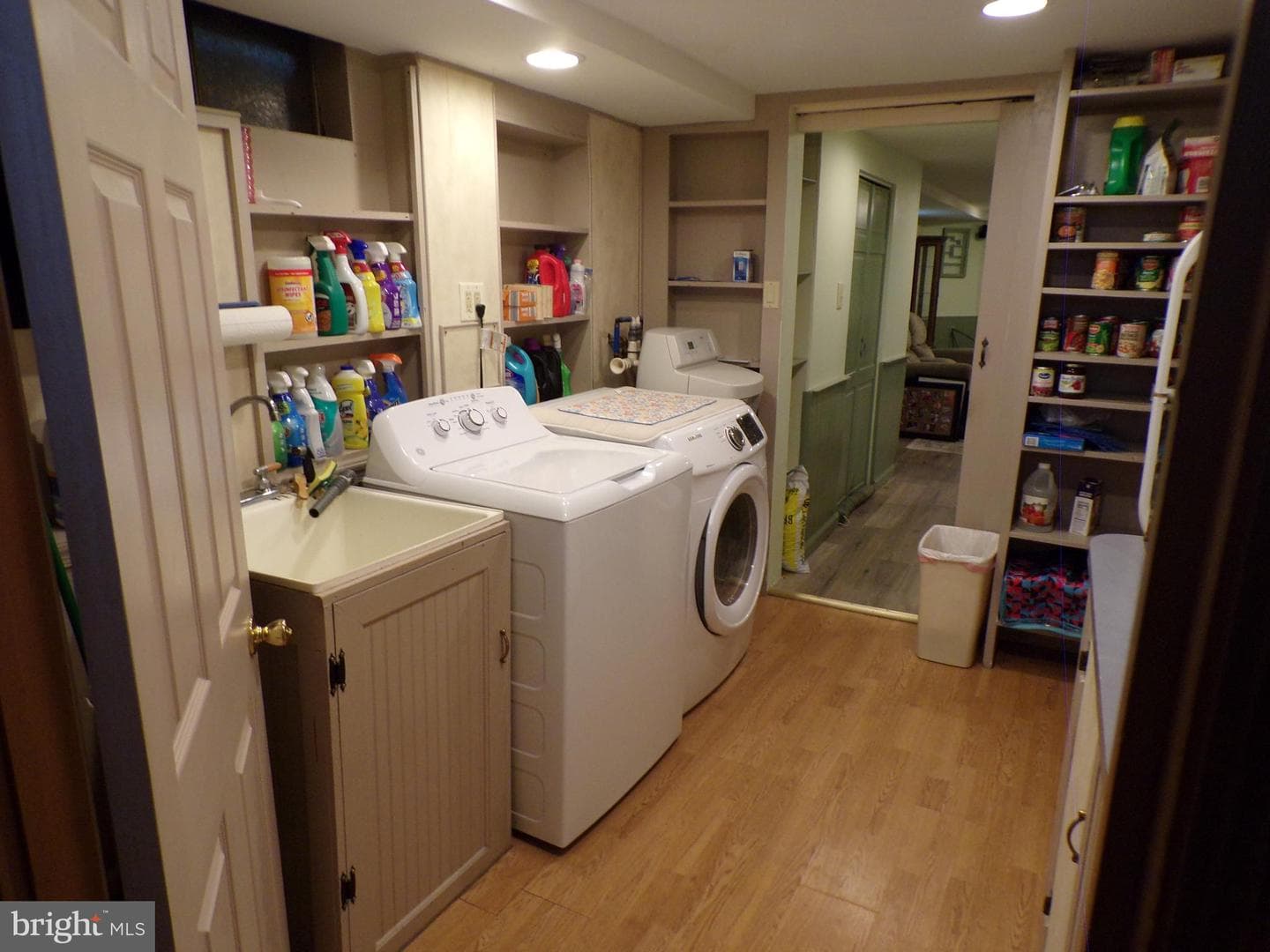 1417 Margaret Street photo 21