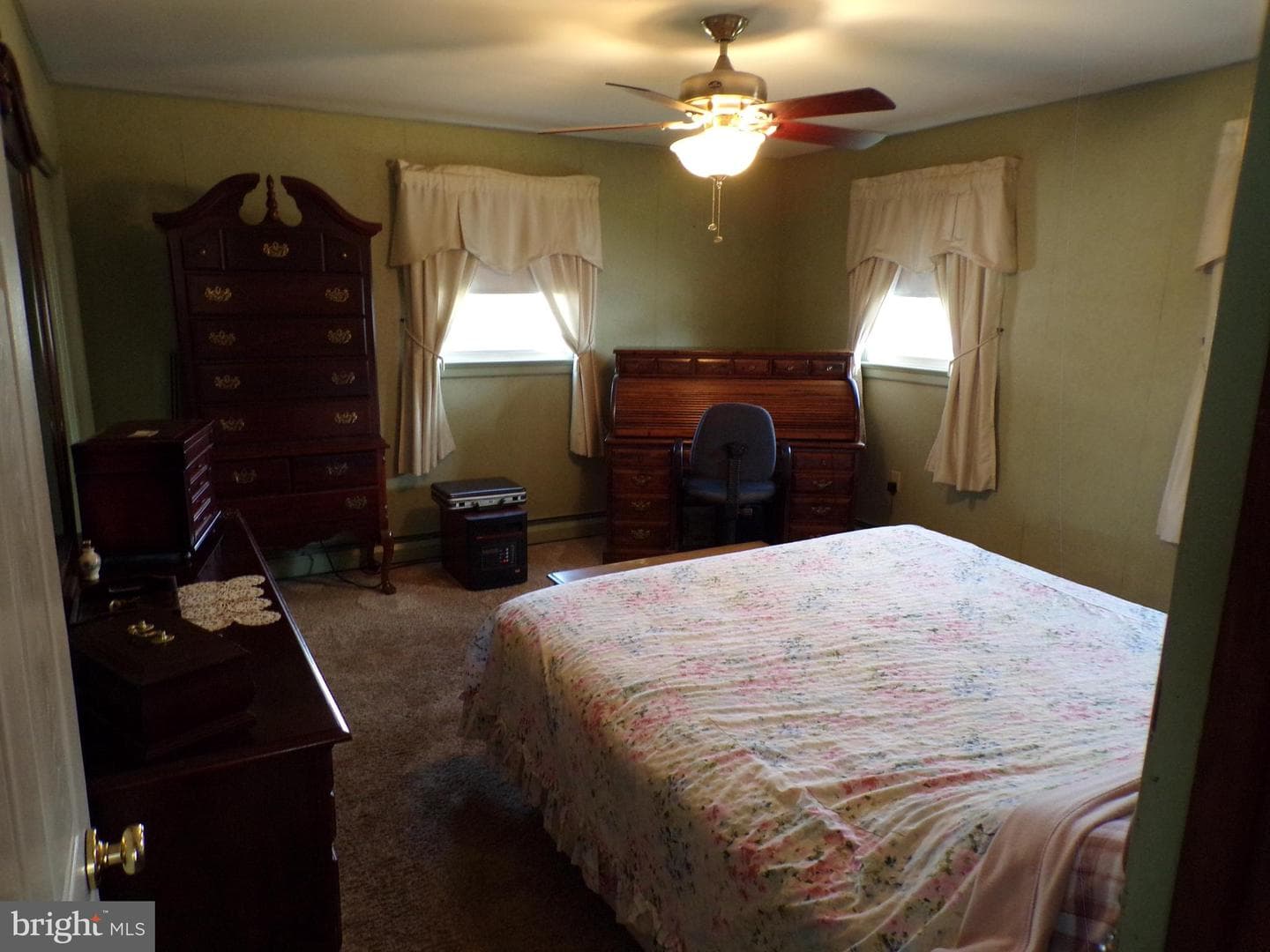 1417 Margaret Street photo 9