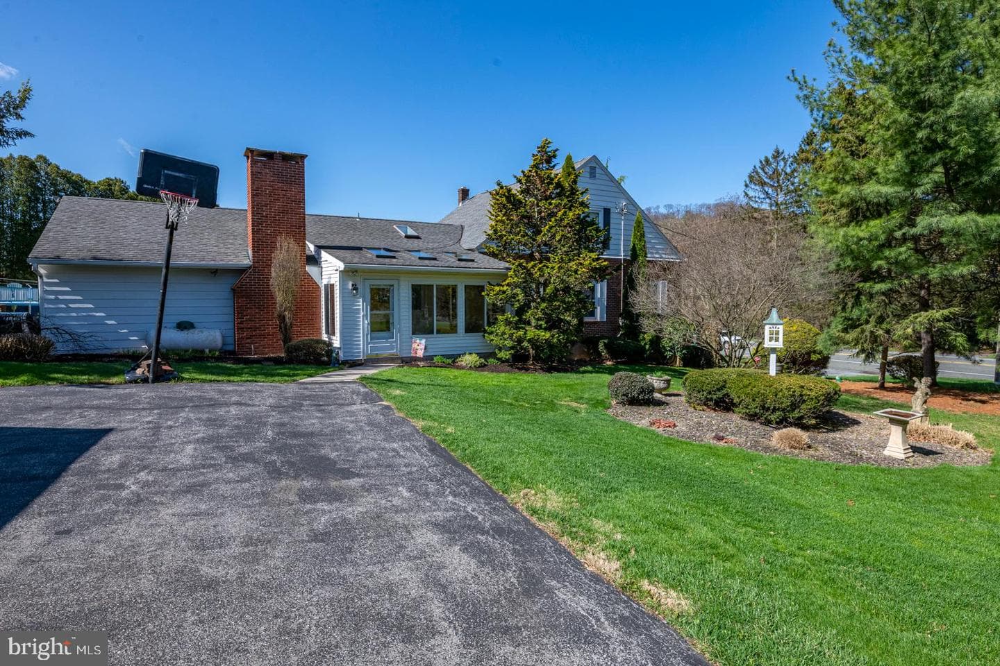 2867 Pricetown Road photo 3