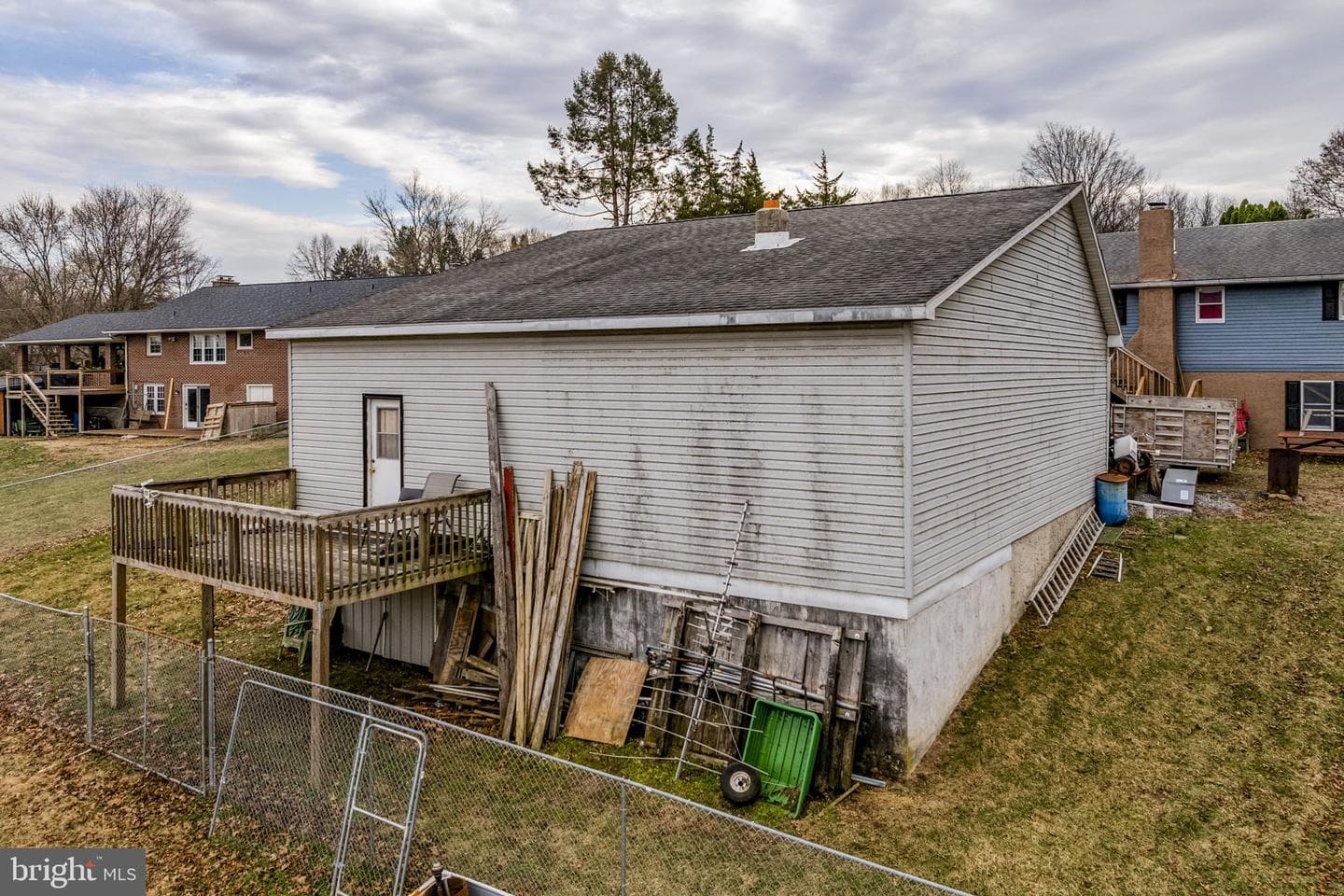 89 Cross Key Road photo 19