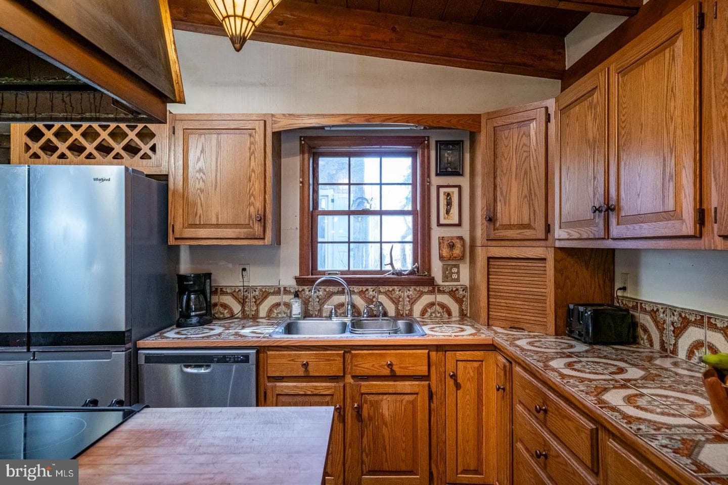 2571 Hill Road photo 15