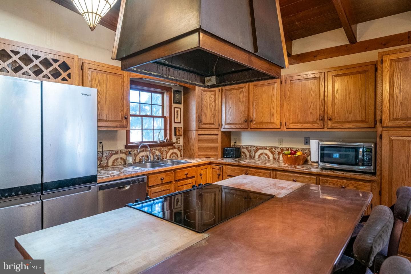 2571 Hill Road photo 16