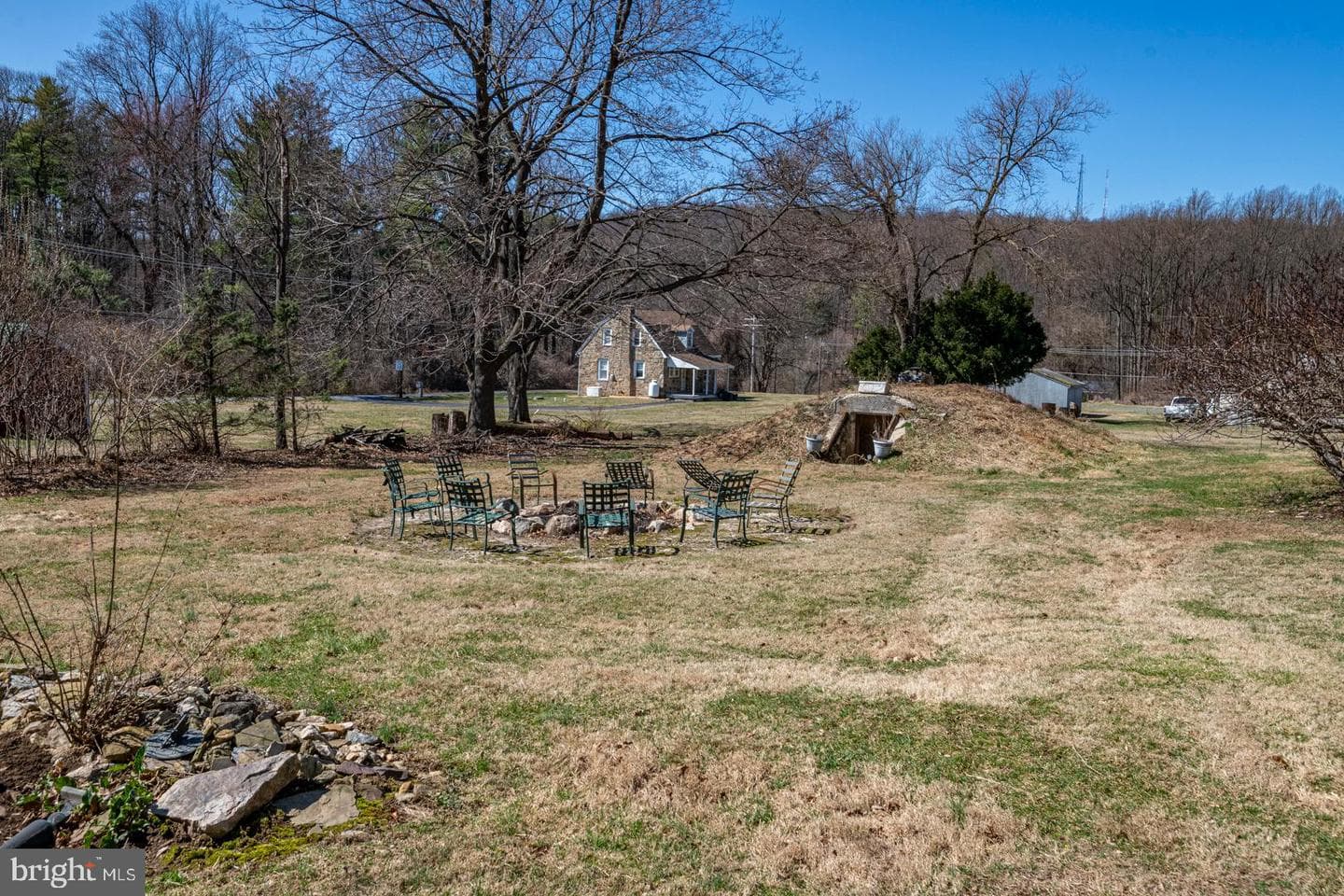 2571 Hill Road photo 41