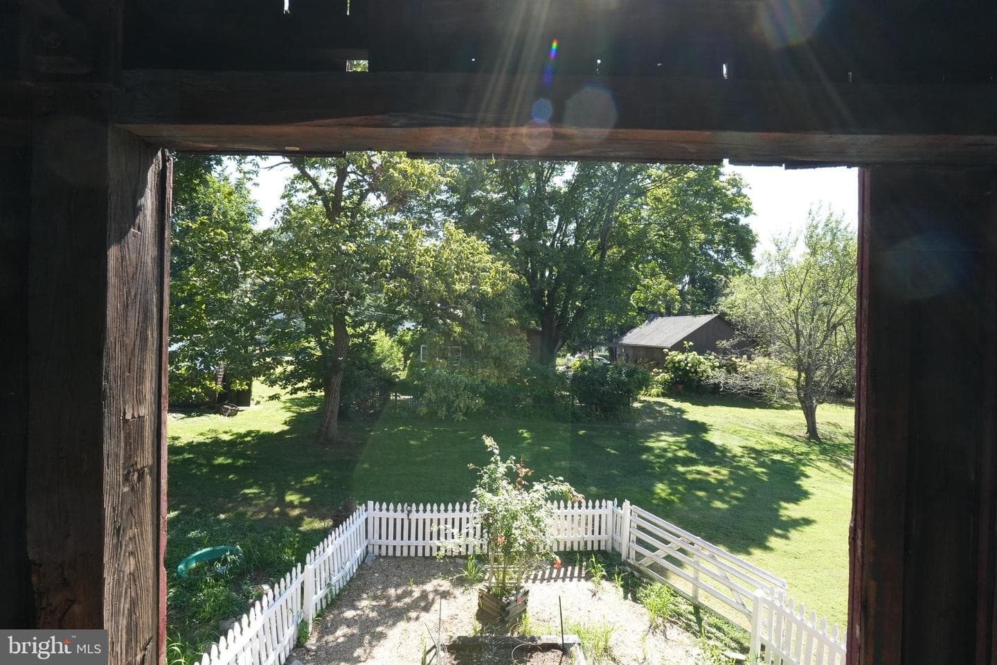2571 Hill Road photo 8