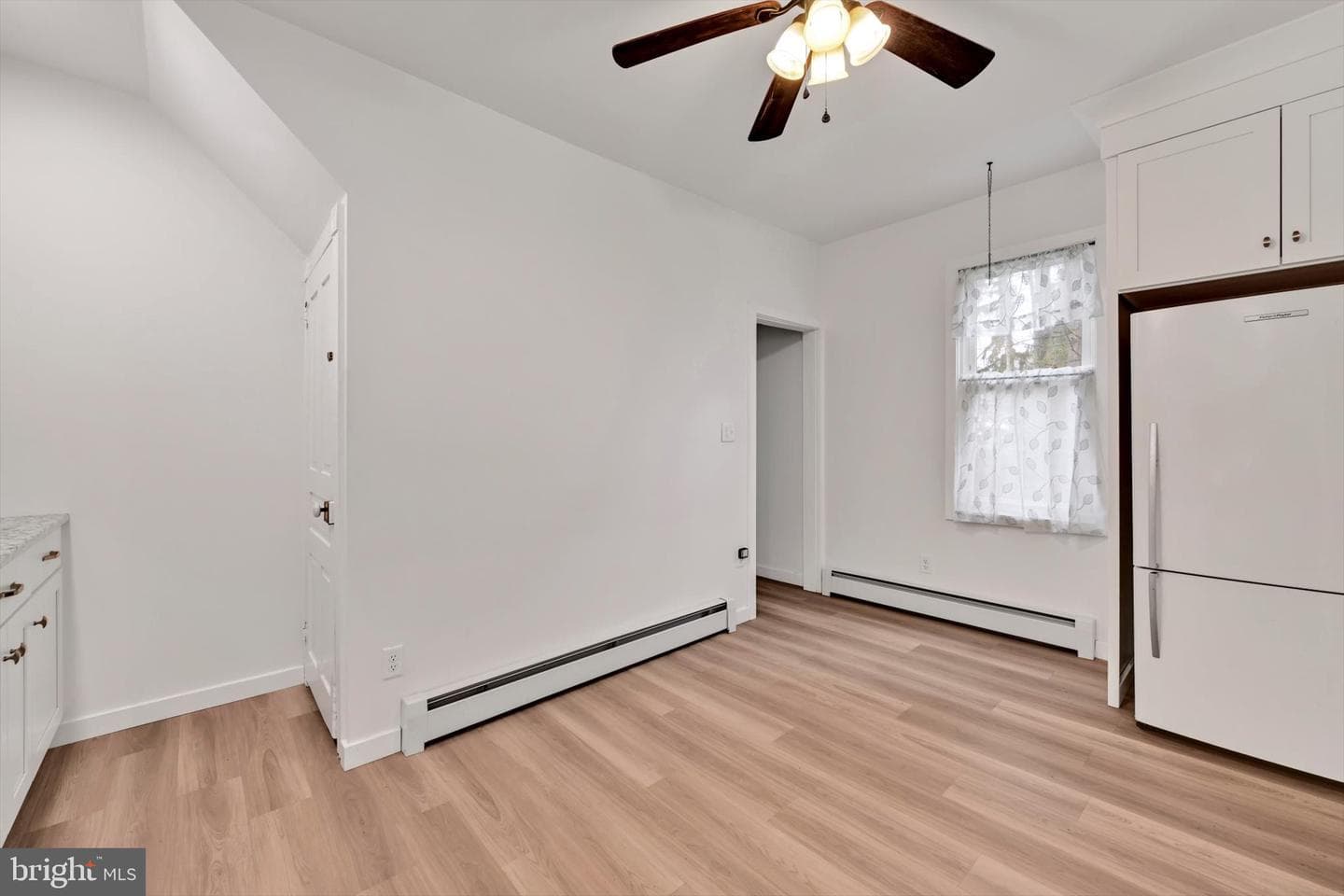 30 W Fairview Street photo 12