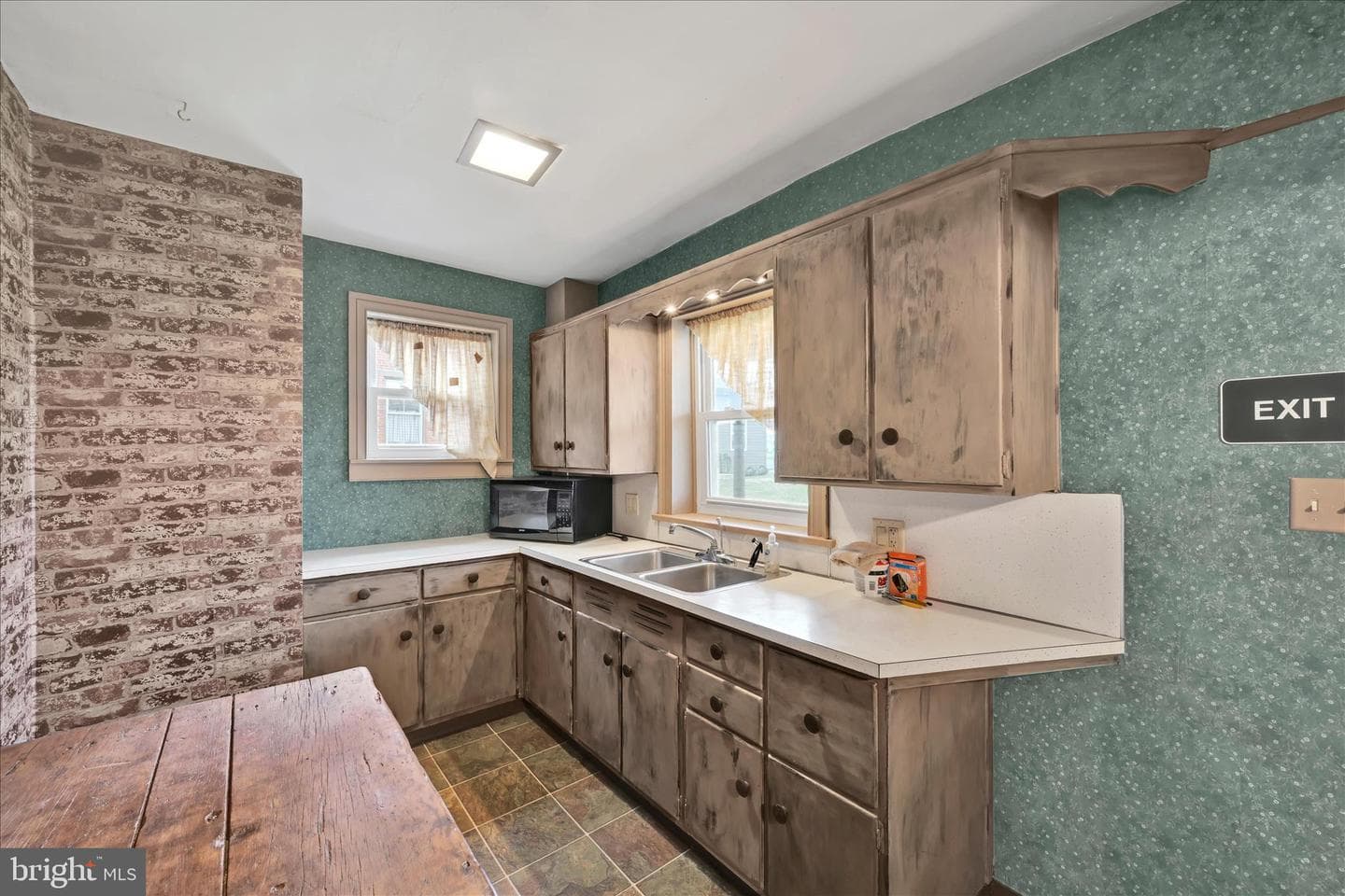 8491 Lancaster Avenue photo 12