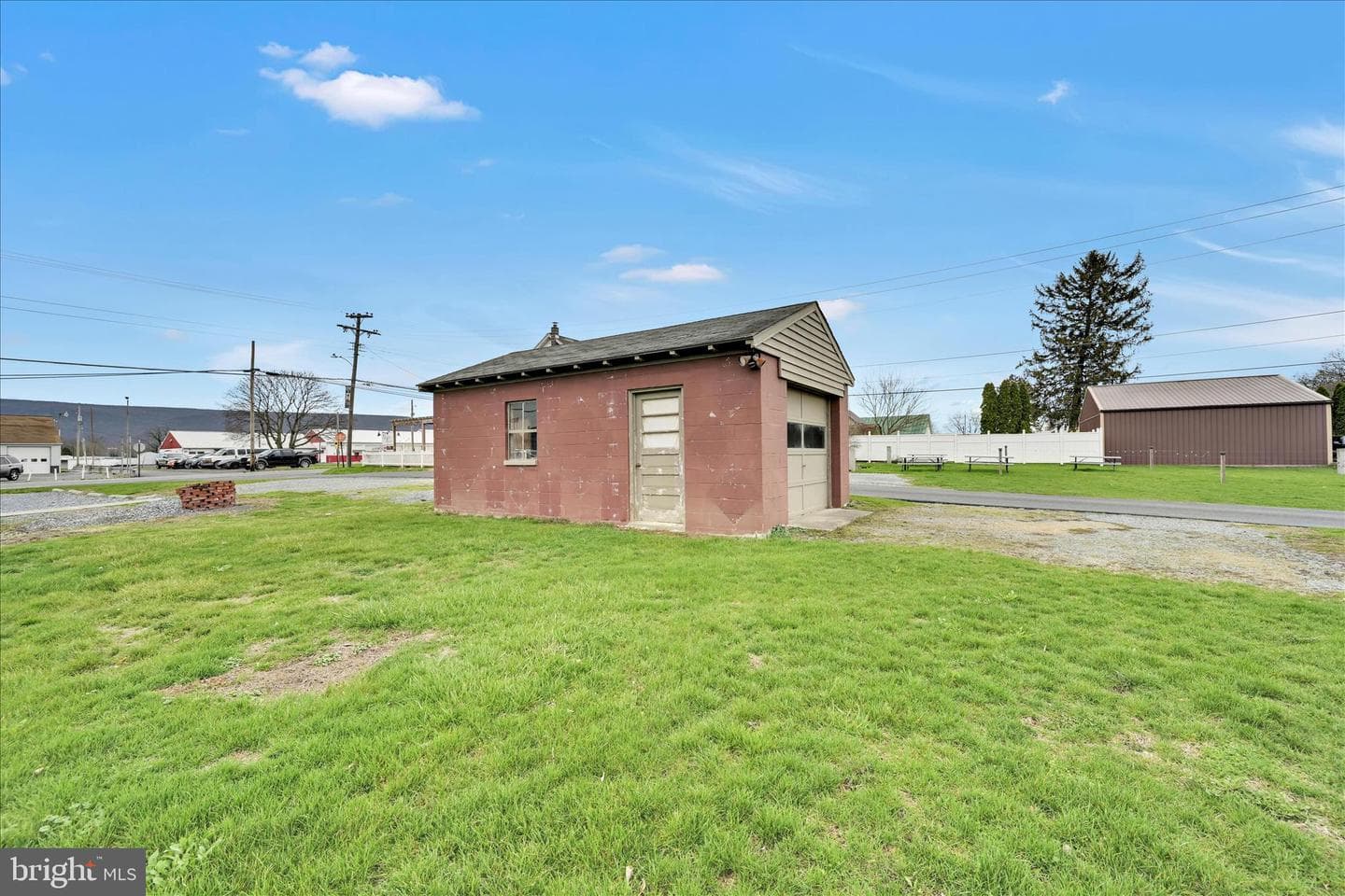 8491 Lancaster Avenue photo 30