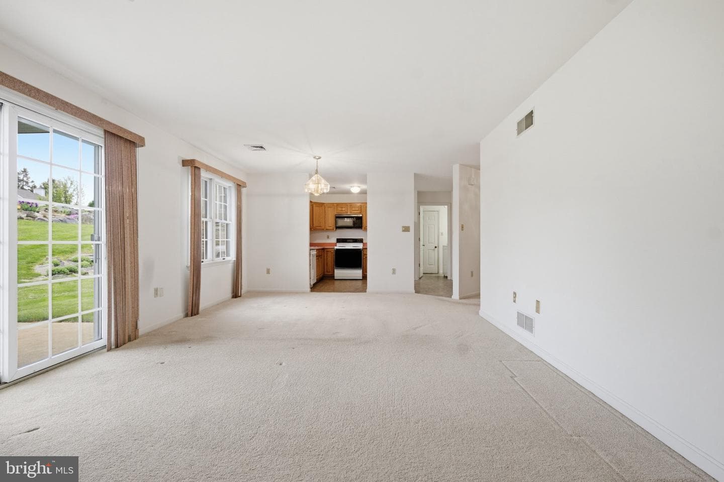 3257-C Garfield Avenue photo 8