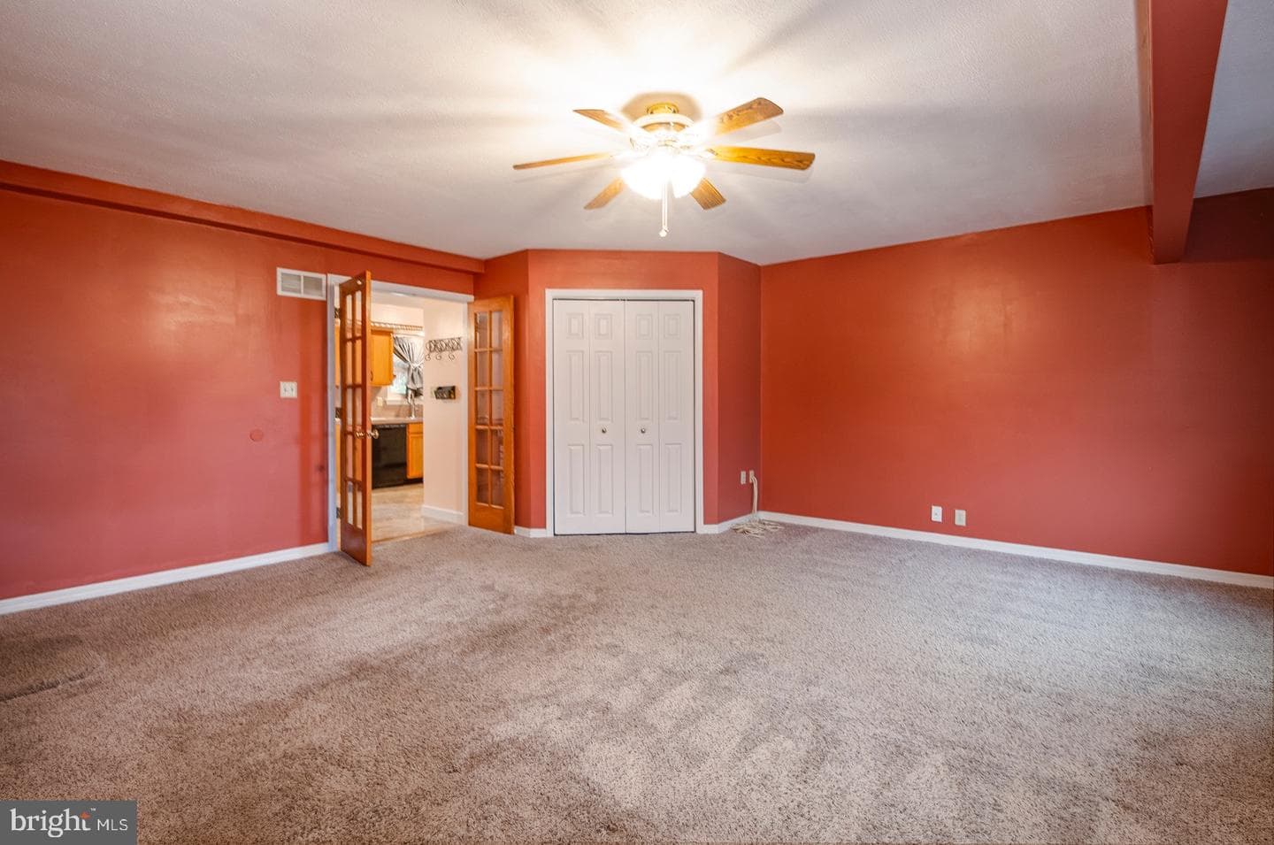 76 Hope Circle photo 13