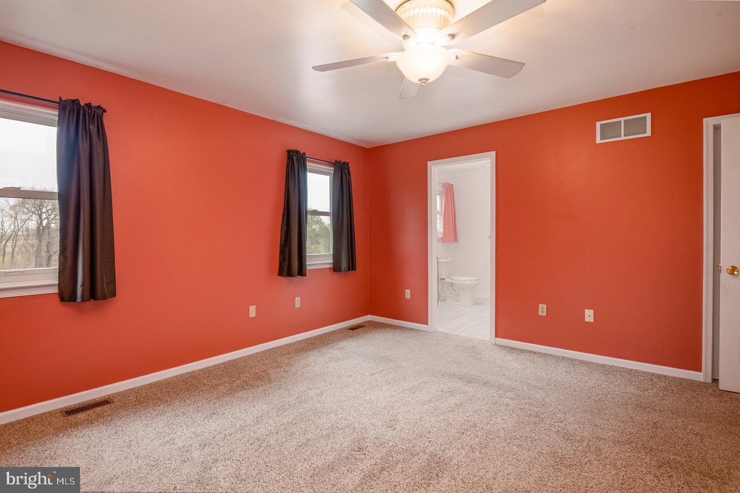 76 Hope Circle photo 18