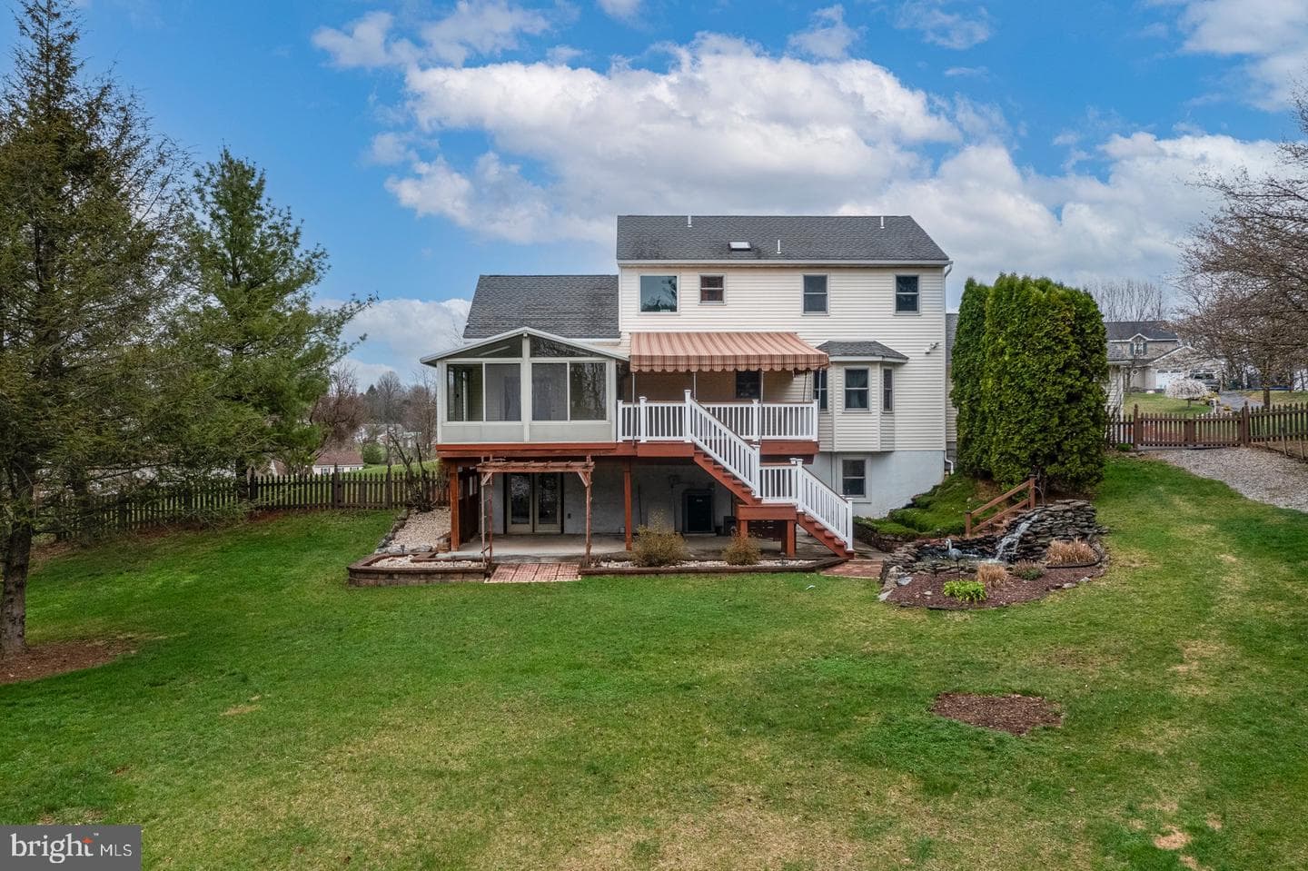 76 Hope Circle photo 38