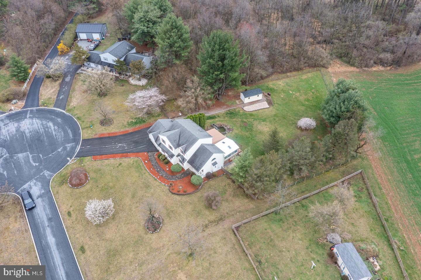 76 Hope Circle photo 42