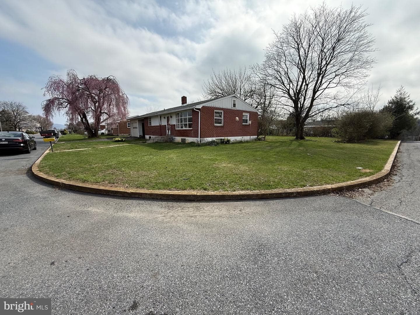 3508 Sheidy Avenue photo 4