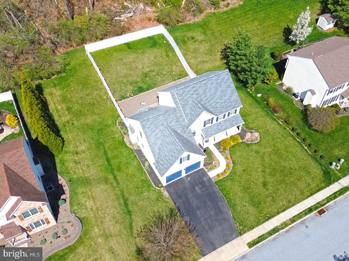 219 Berkshire Drive photo 70