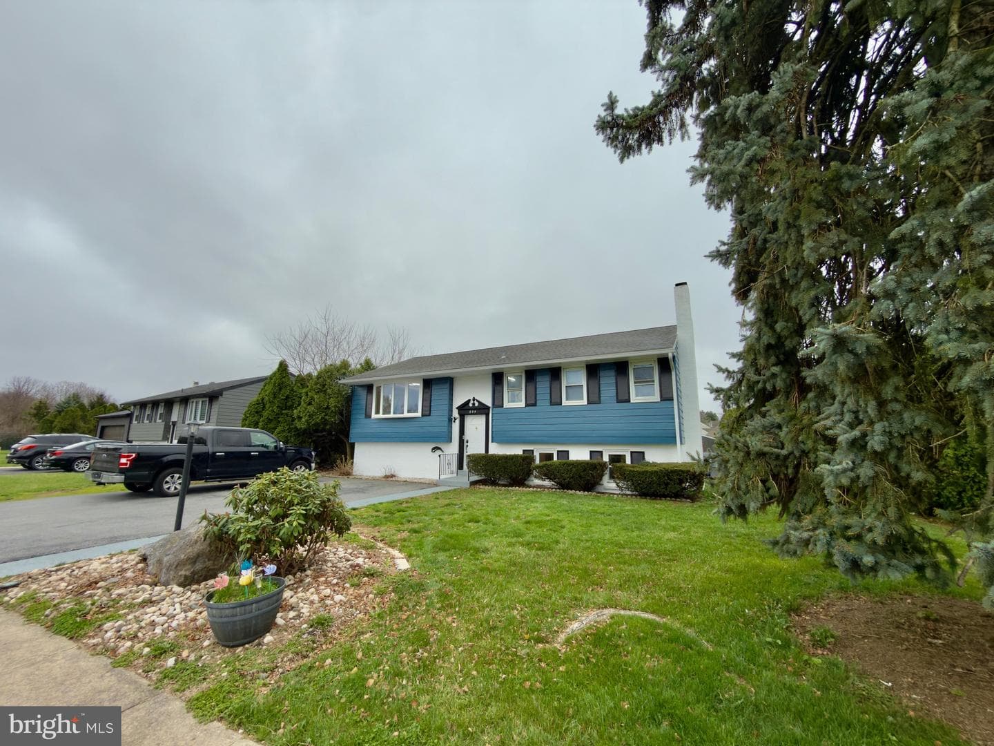 204 Rothermel Boulevard photo 4