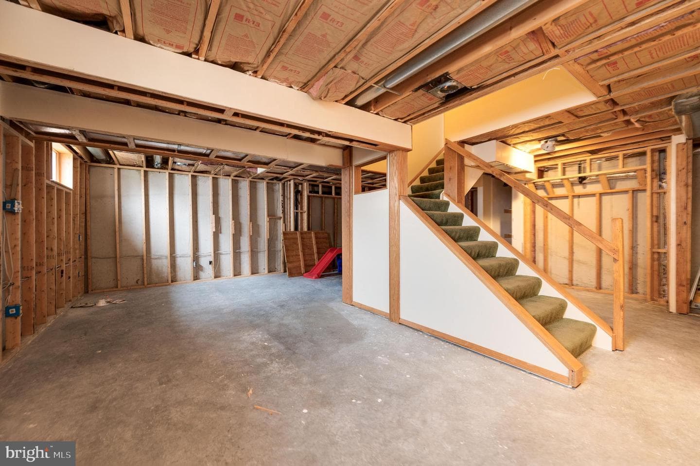 201 Slichter Drive photo 41