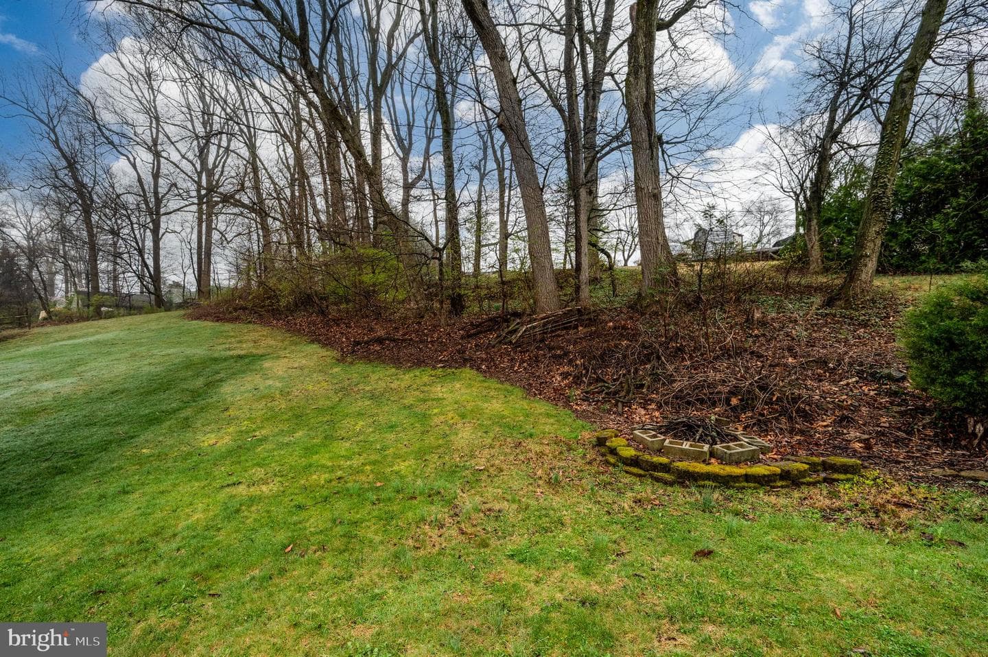 201 Slichter Drive photo 51