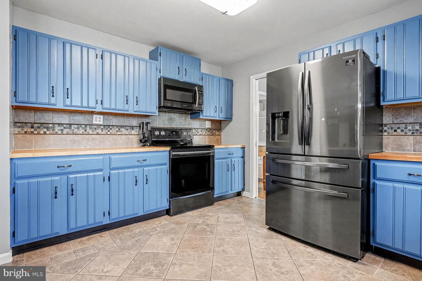 33 Edgewood Drive photo 14