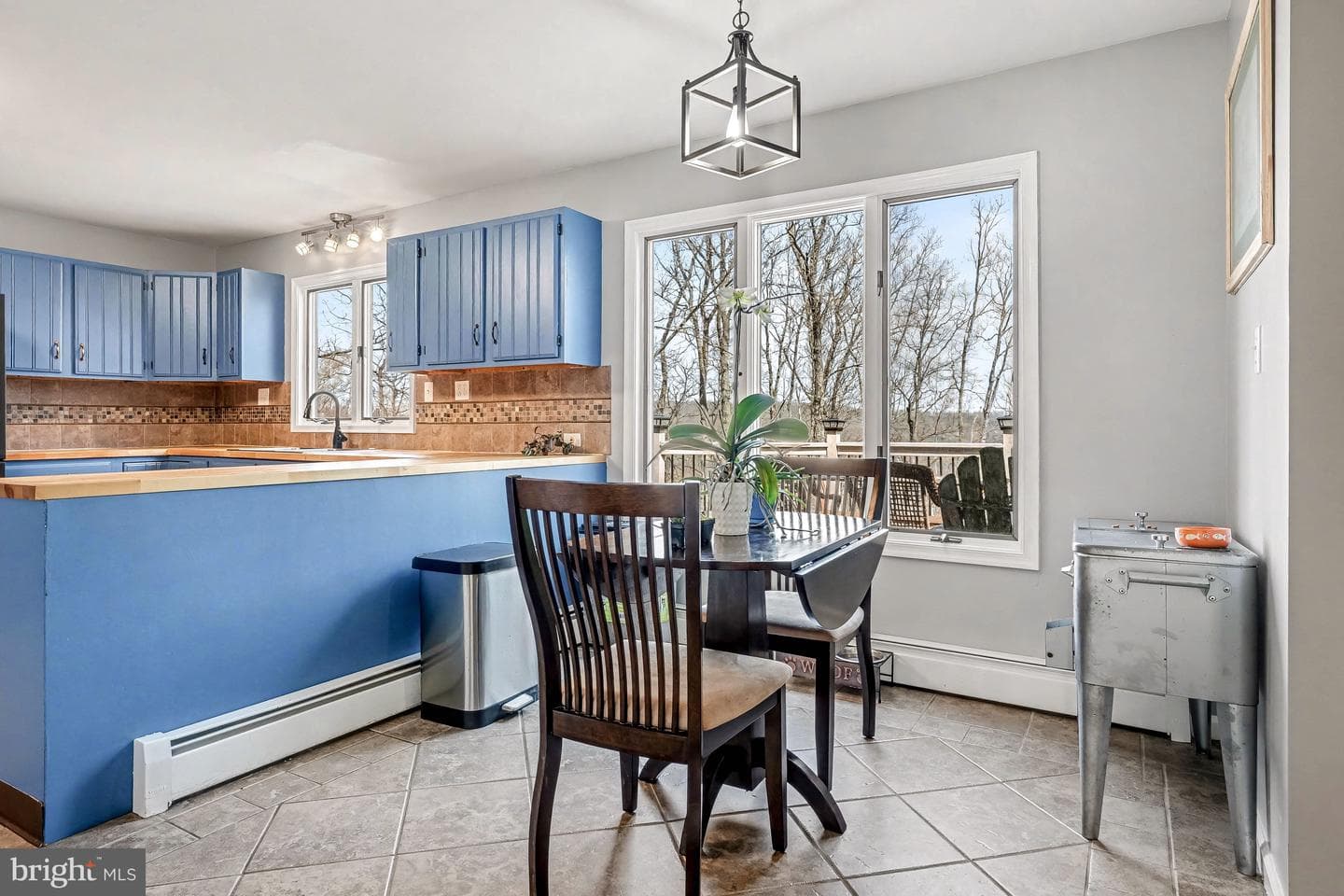 33 Edgewood Drive photo 16