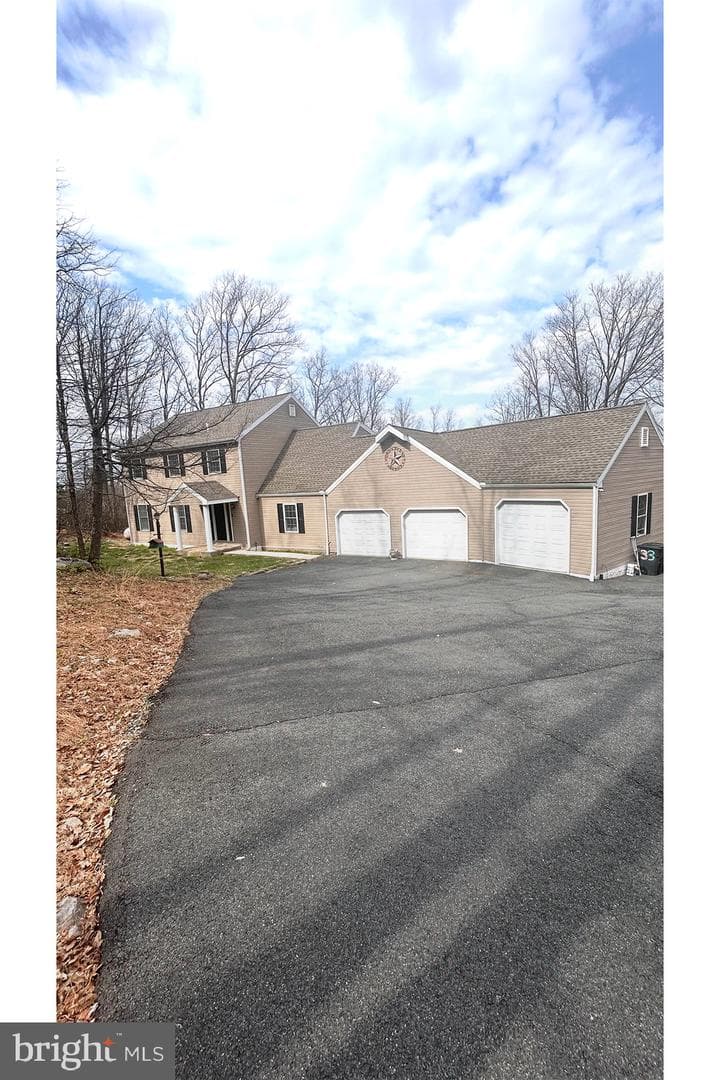 33 Edgewood Drive photo 2