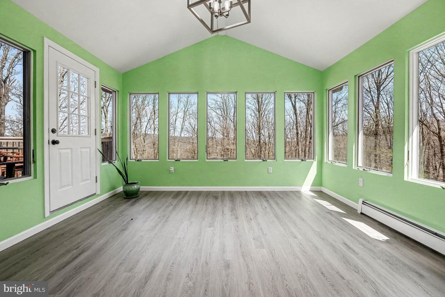 33 Edgewood Drive photo 21