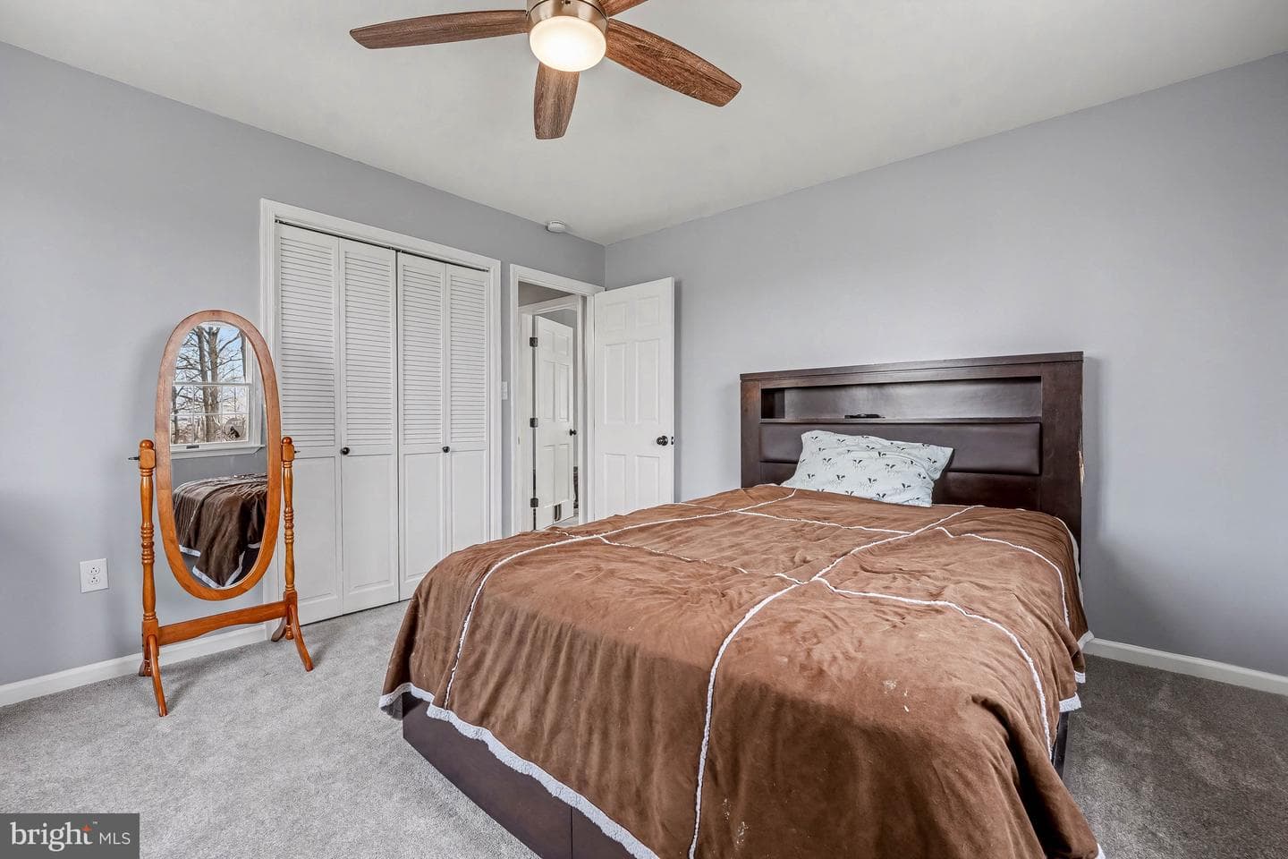 33 Edgewood Drive photo 28
