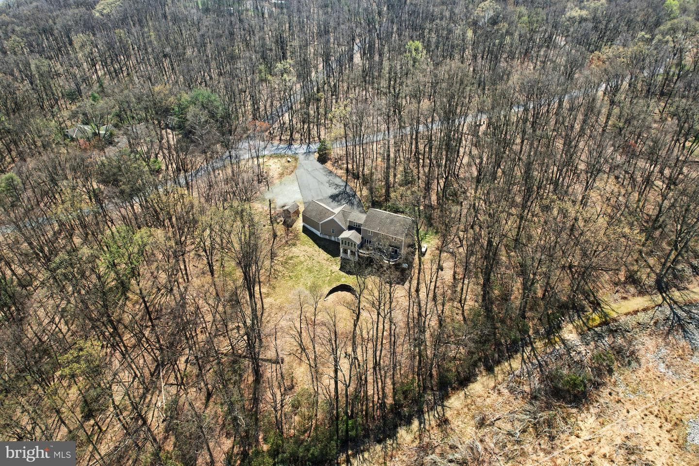 33 Edgewood Drive photo 48