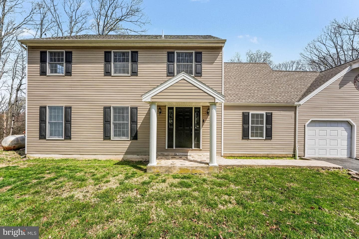 33 Edgewood Drive photo 5