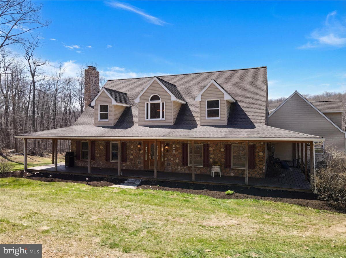 120 Benfield Road photo 1
