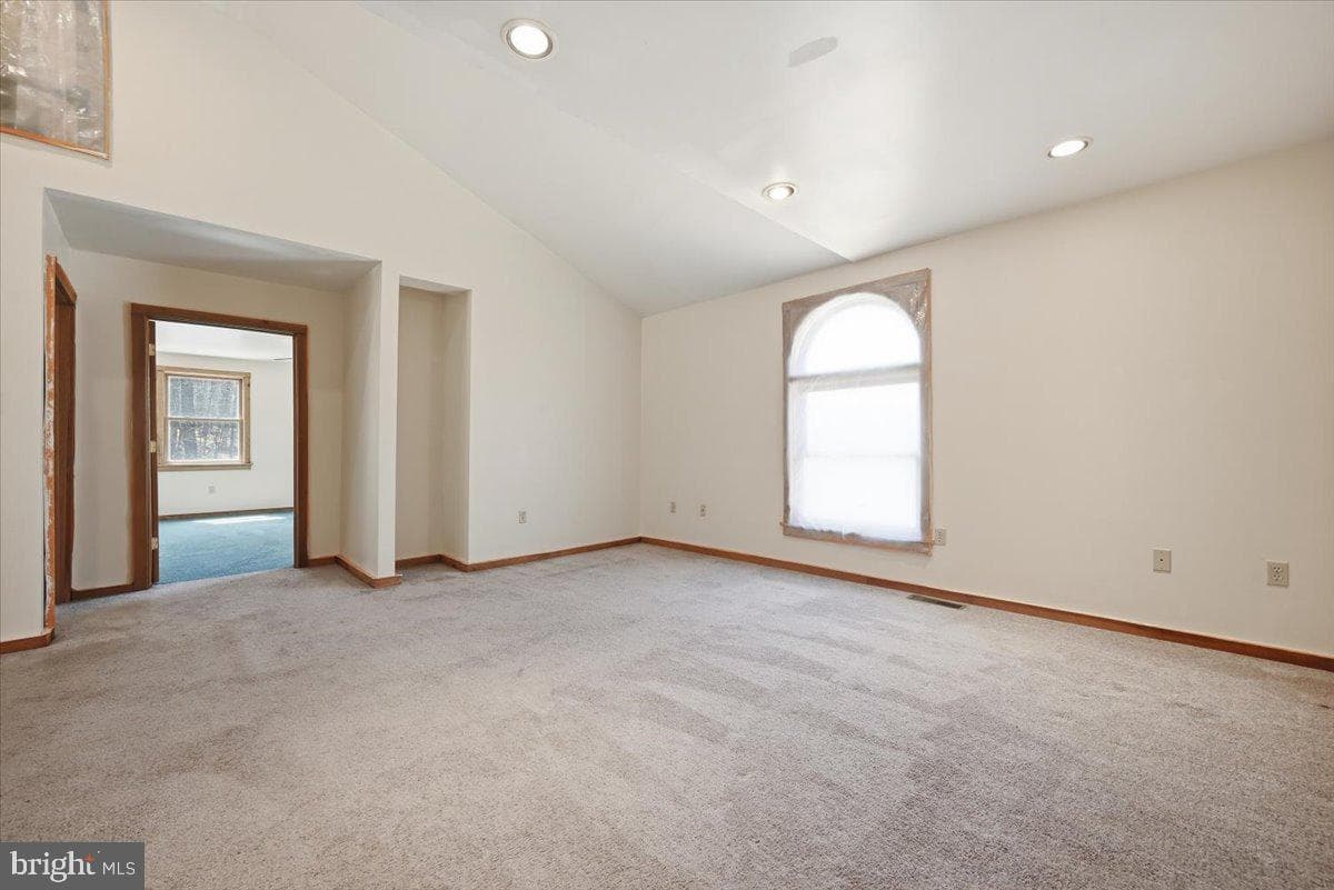 120 Benfield Road photo 15