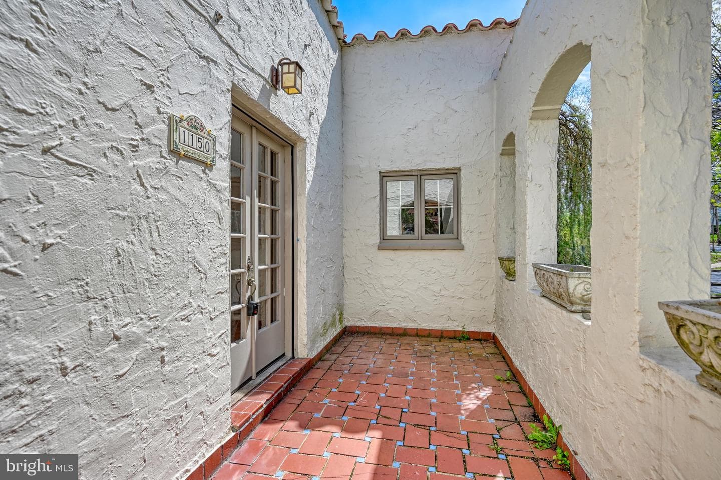 1150 Fairview Avenue photo 4