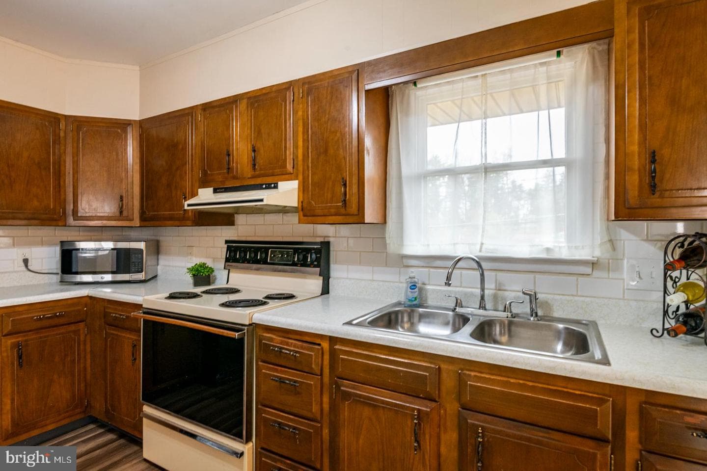 316 Morrison Road photo 8
