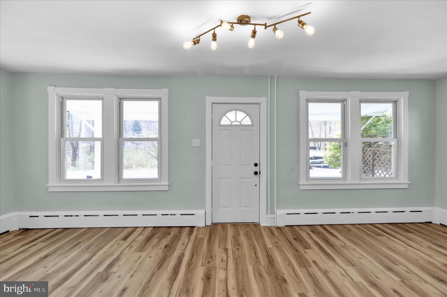 1425 Old River Road photo 13
