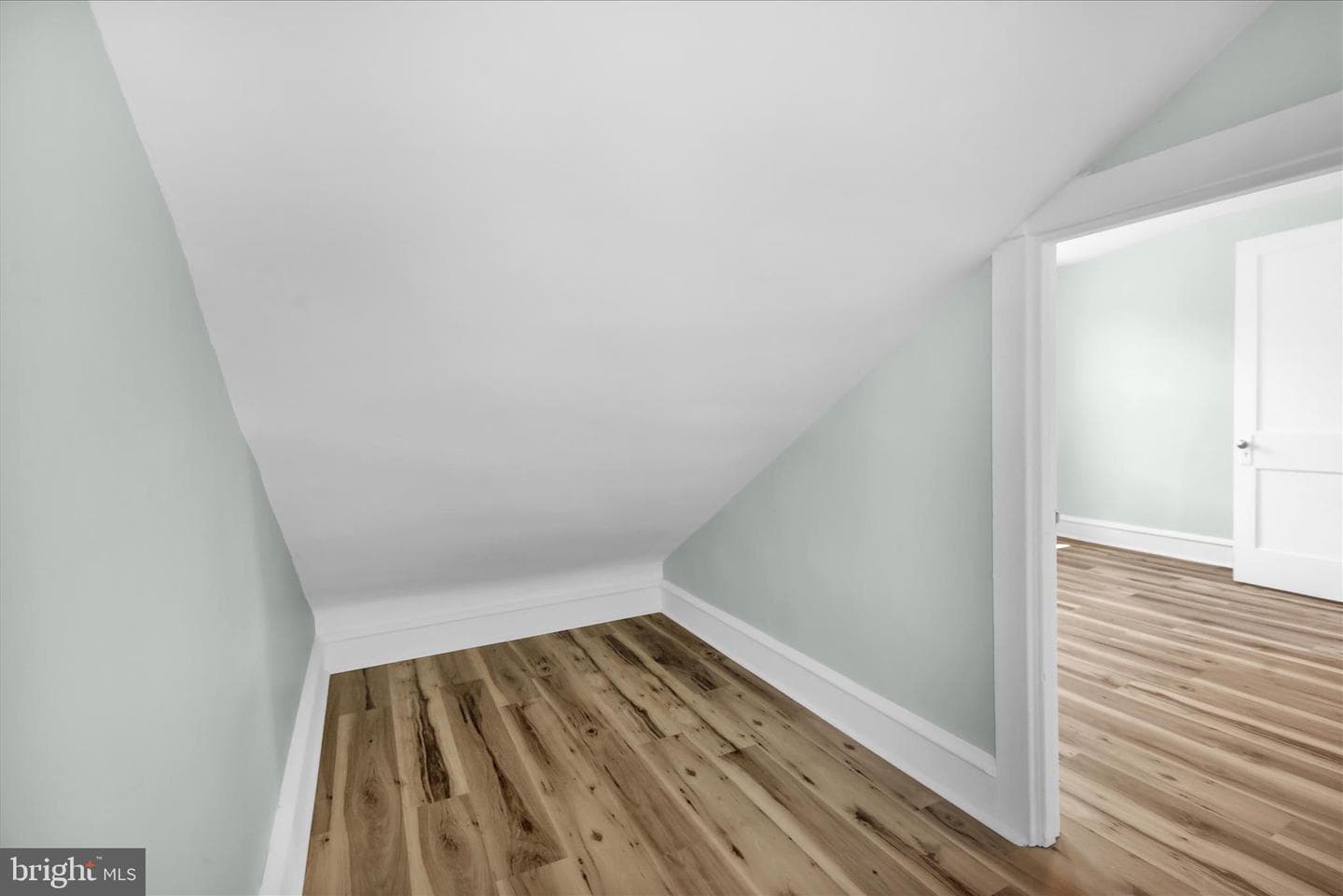 1425 Old River Road photo 26