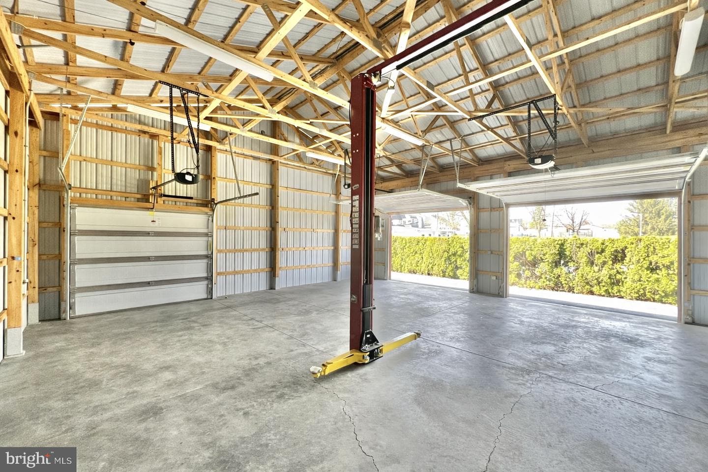 203 W Franklin Street photo 55