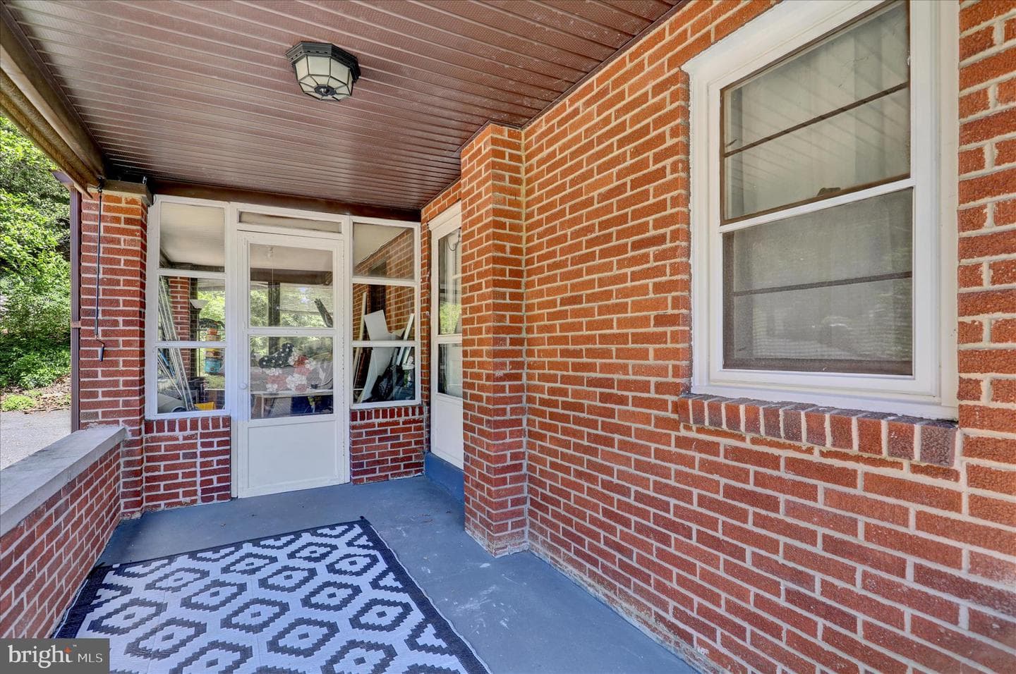 1815 Holly Road, Reading