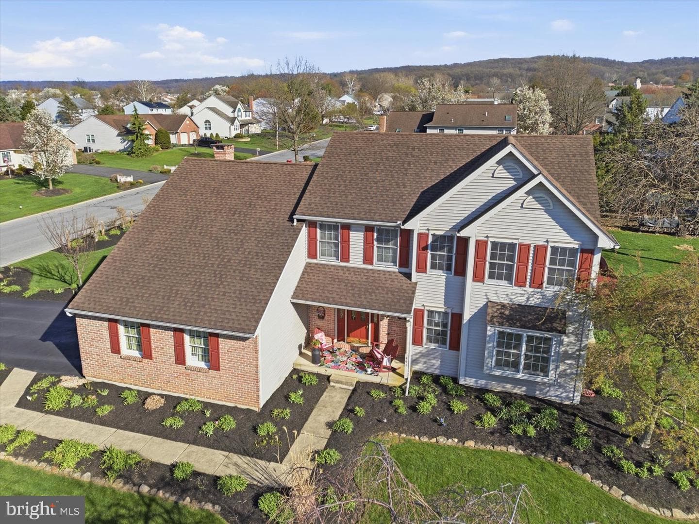 441 Troy Drive photo 2